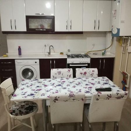 Haci Nevruz Apartlari Lejlighedshotel Kars Eksteriør billede